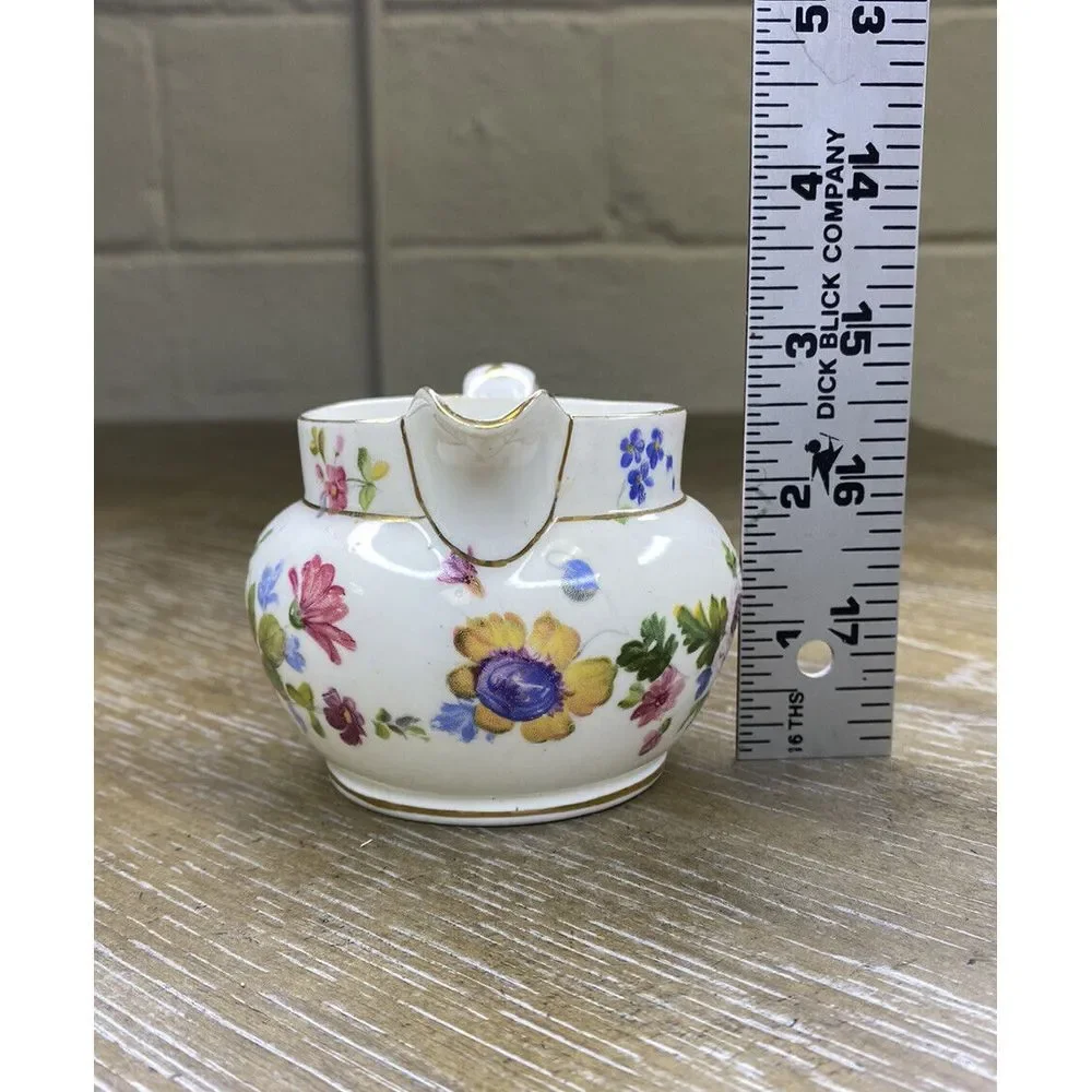 Vintage Grosvenor Ye Old English Creamer Floral Jackson Gosling‎ England Gold